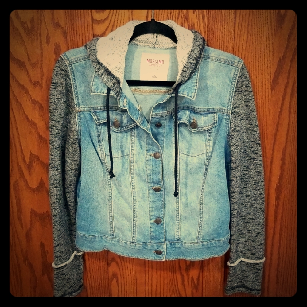 MOSSIMO DENIM JACKET WITH SWEATSHIRT INSERT SIZE L